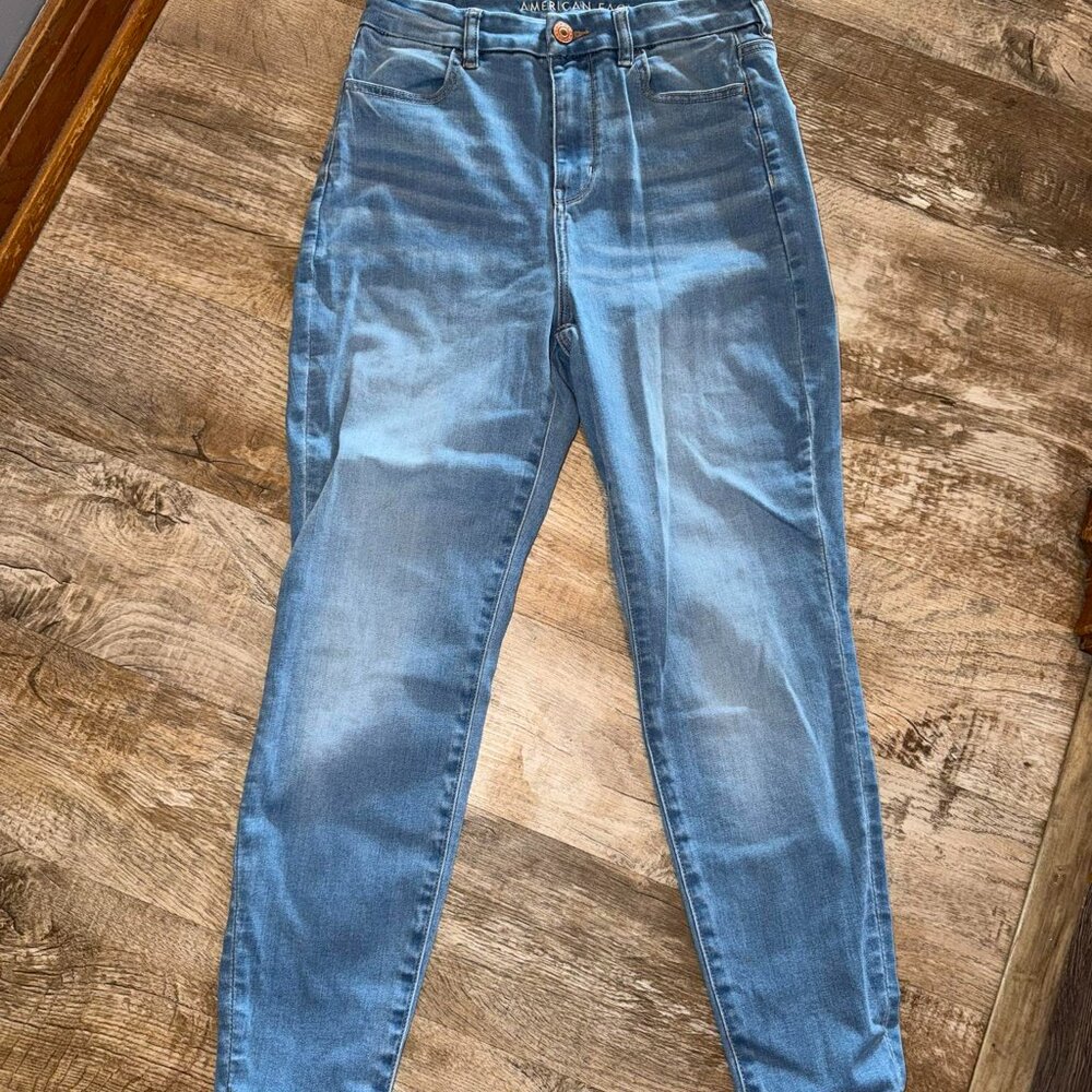 American Eagle Soft Curvy High Rise - never worn